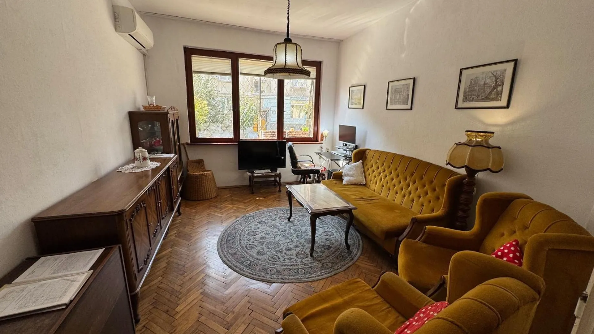 Charming Sea Garden Apartment Varna